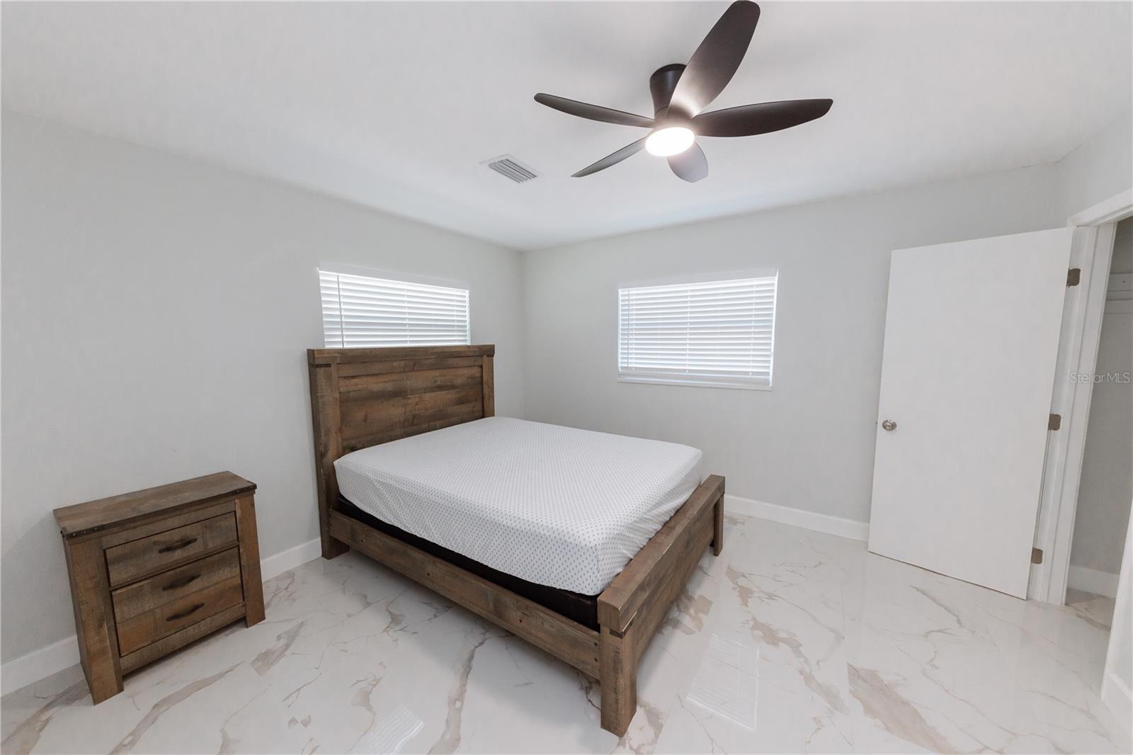 4946 DR MARTIN LUTHER KING JR ST S — photo 27