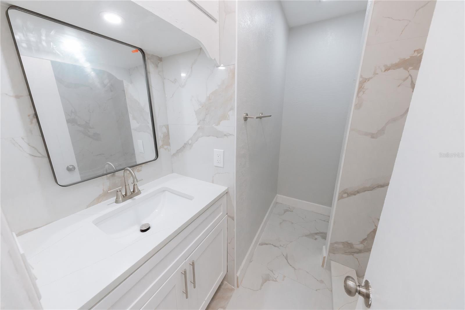 4946 DR MARTIN LUTHER KING JR ST S — photo 24