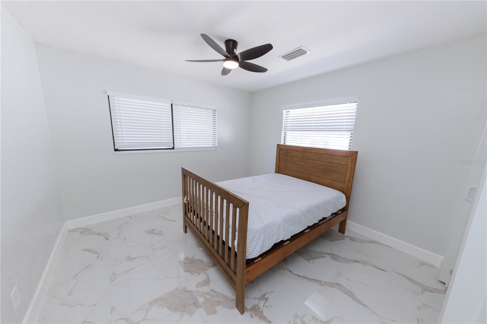 4946 DR MARTIN LUTHER KING JR ST S — photo 22