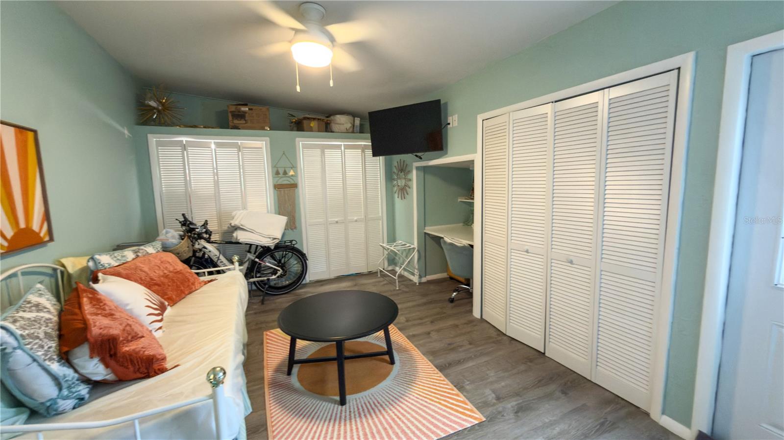 2215 ALVARADO LN — photo 21