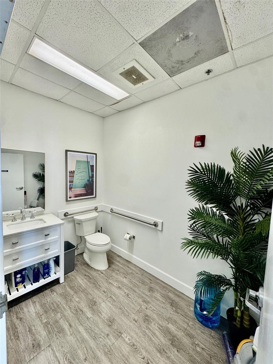 101 S BAY BLVD #A2 — photo 10