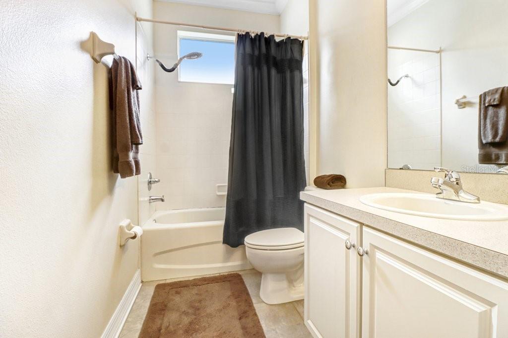 16116 IVY LAKE DR — photo 16