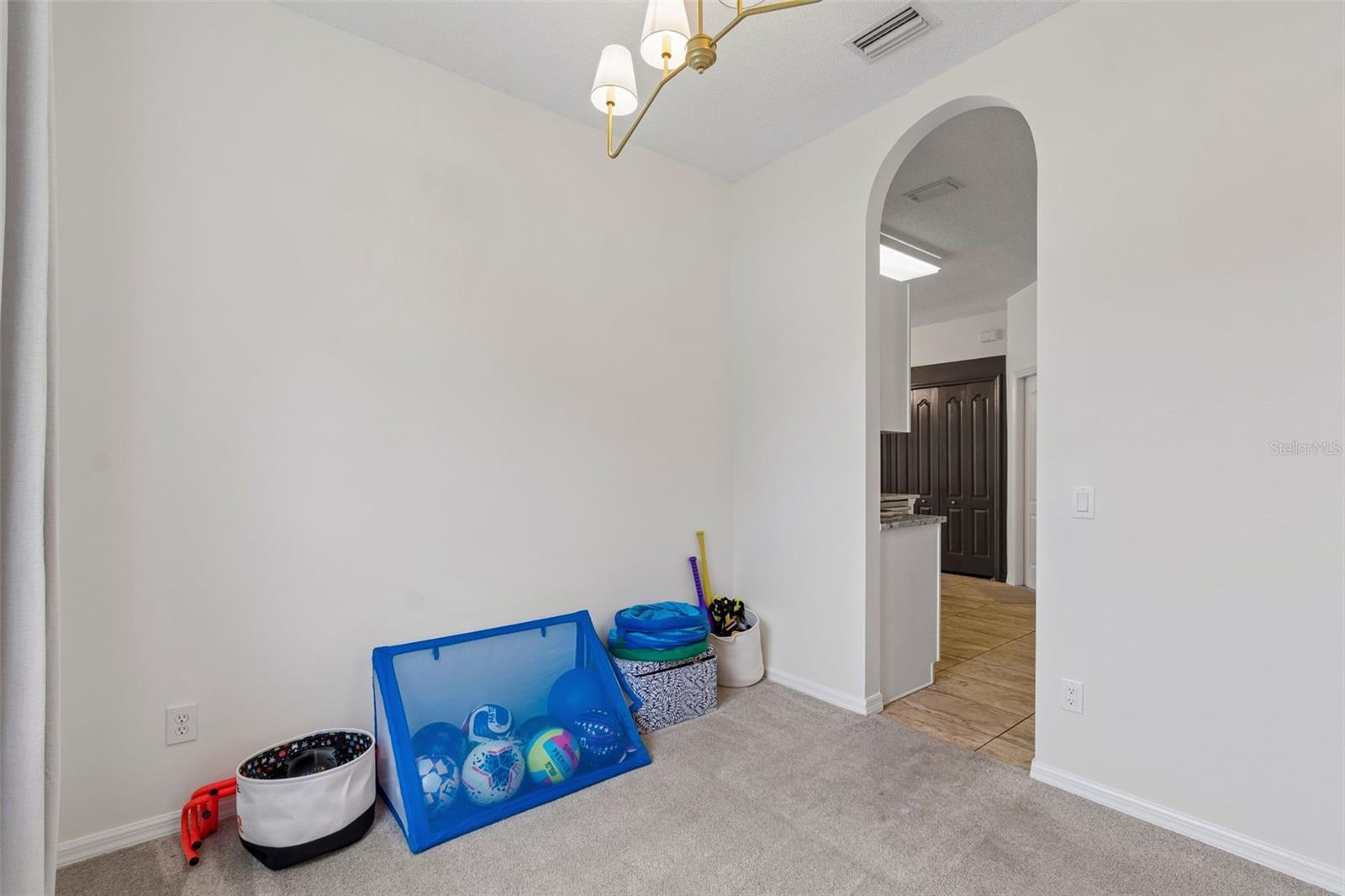 19029 CHEMILLE DR — photo 11