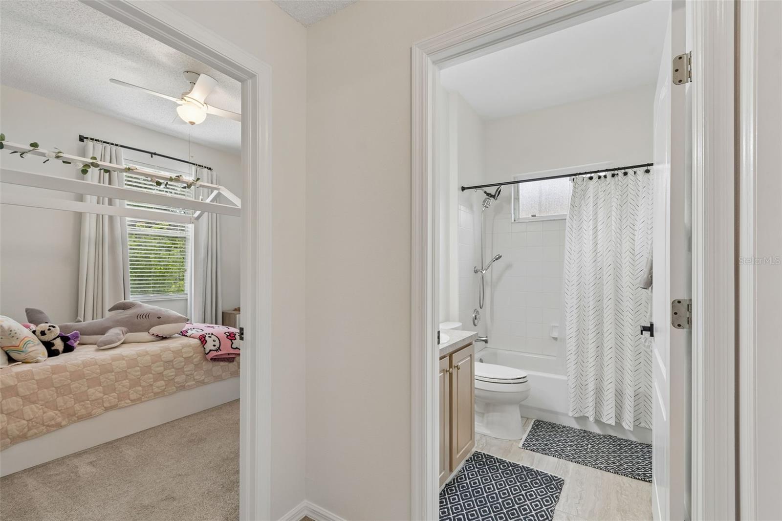 19029 CHEMILLE DR — photo 37