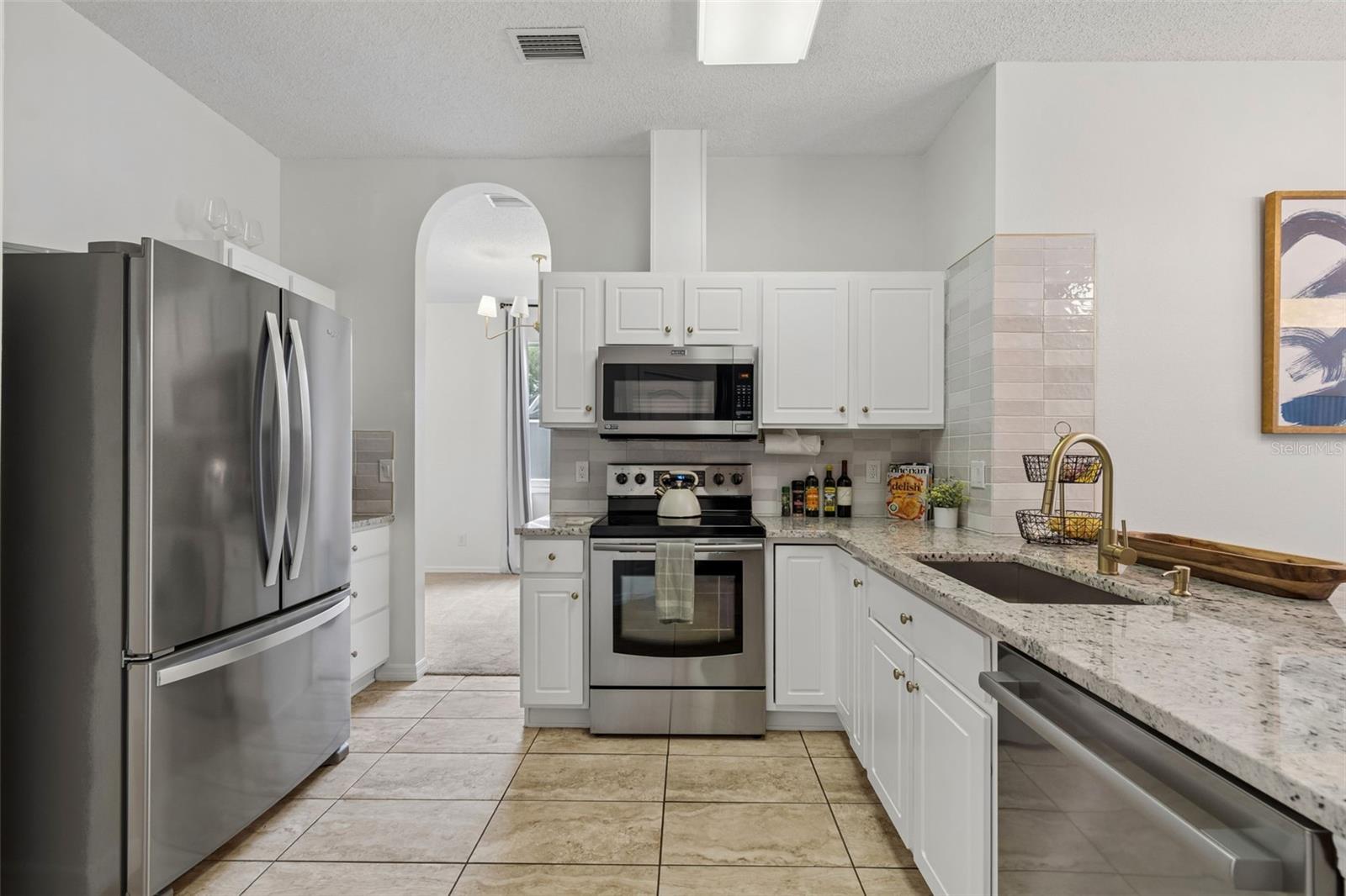 19029 CHEMILLE DR — photo 17