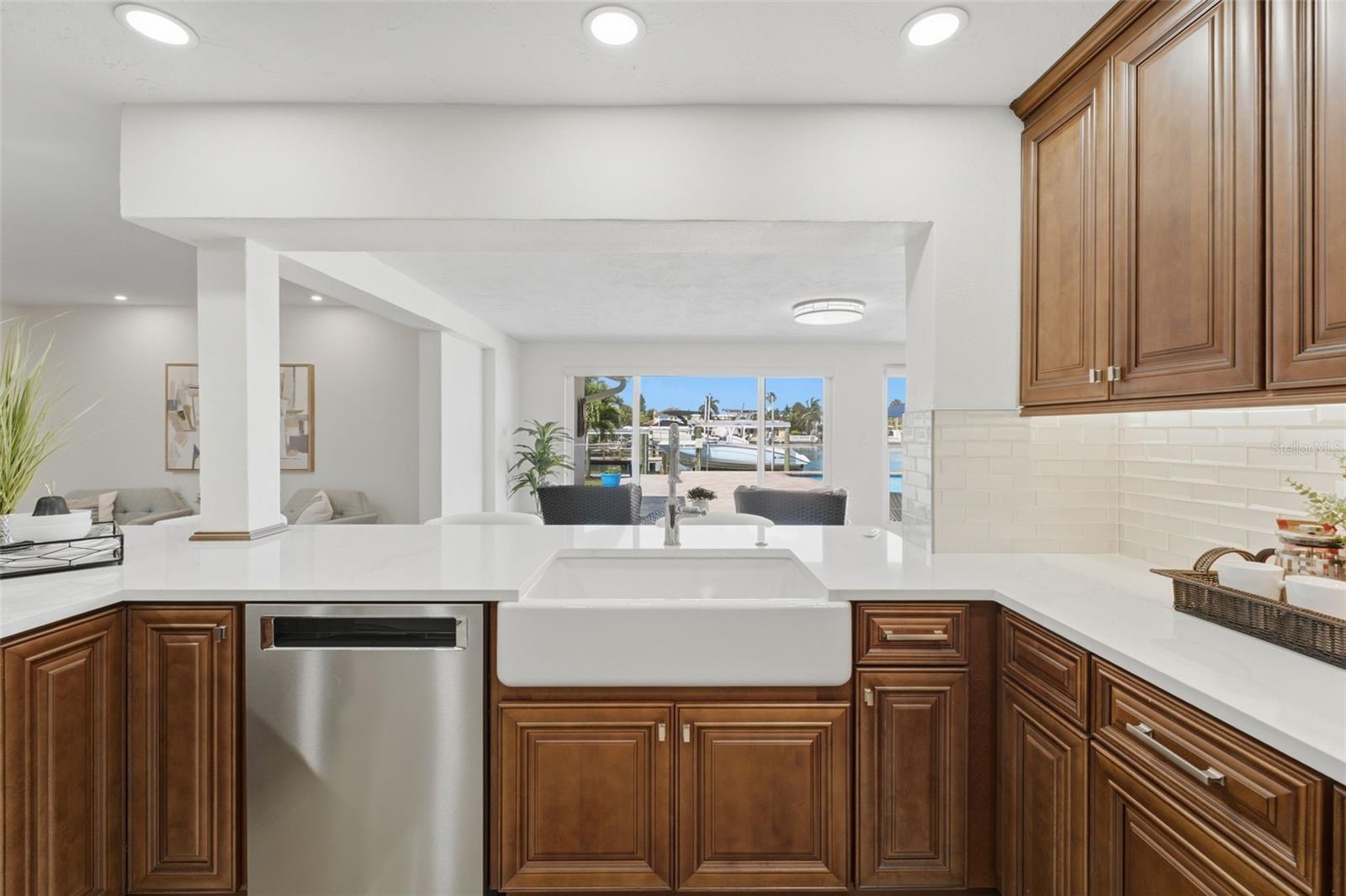 6414 2ND PALM PT — photo 21