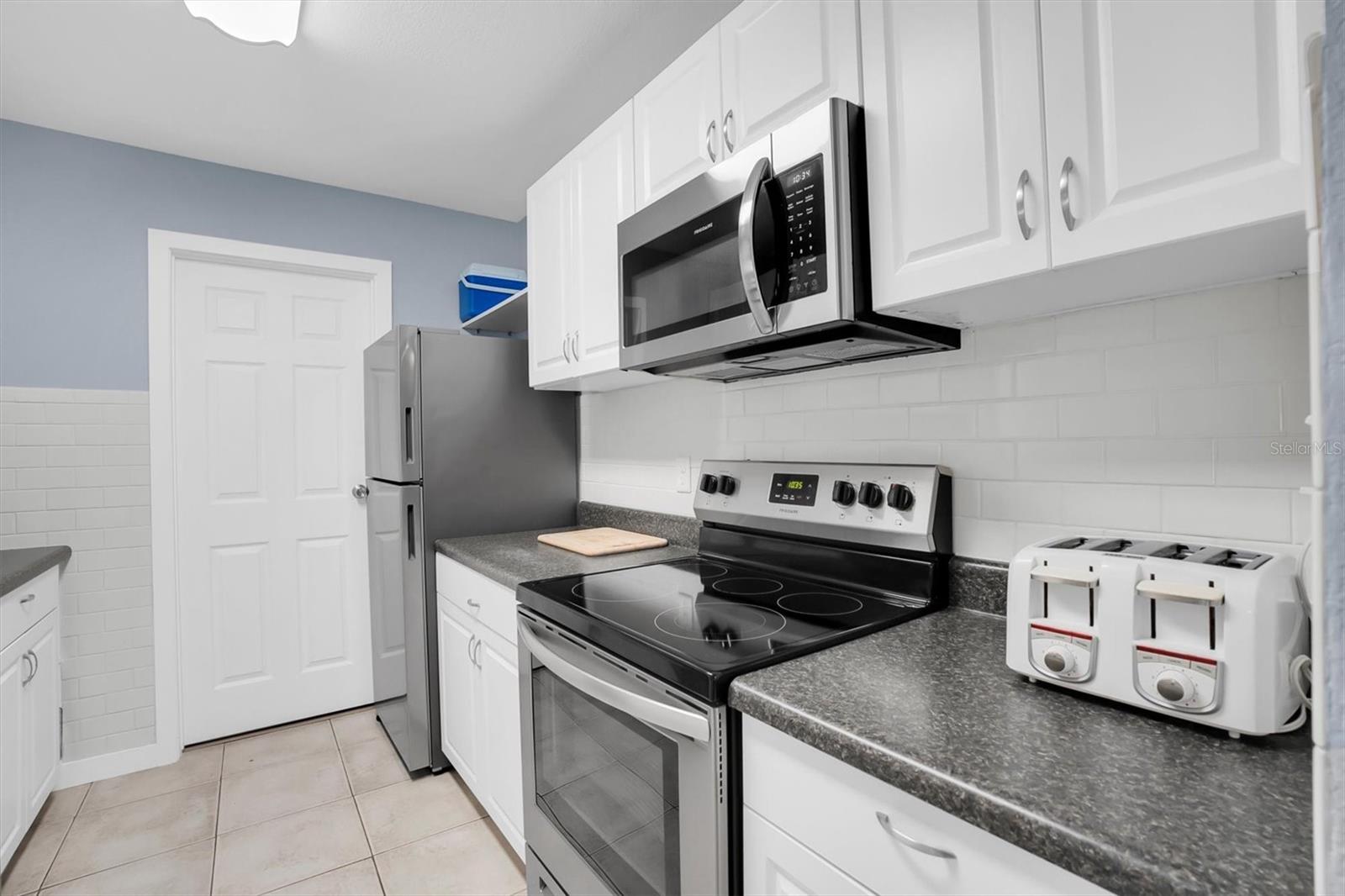 1400 GANDY BLVD N #1306 — photo 21