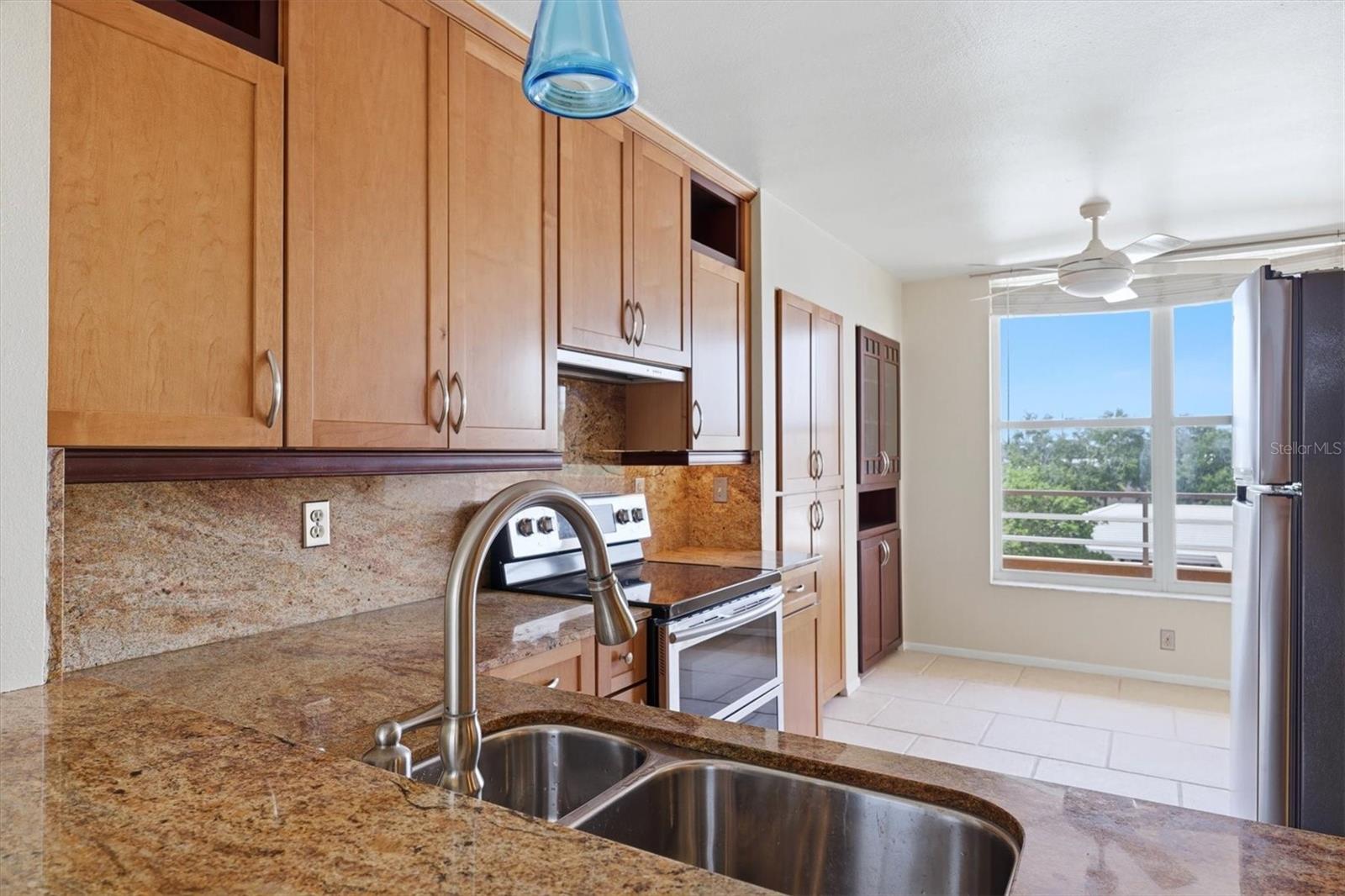 4550 PINEBROOK CIR #403 — photo 20