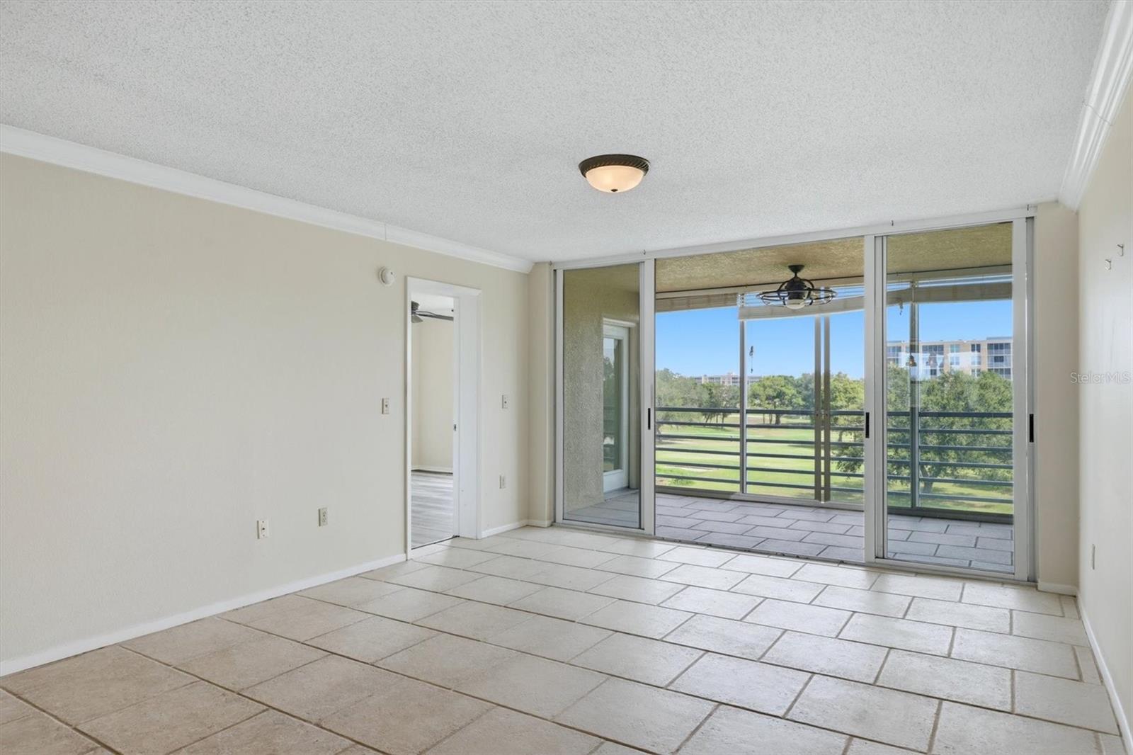 4550 PINEBROOK CIR #403 — photo 5