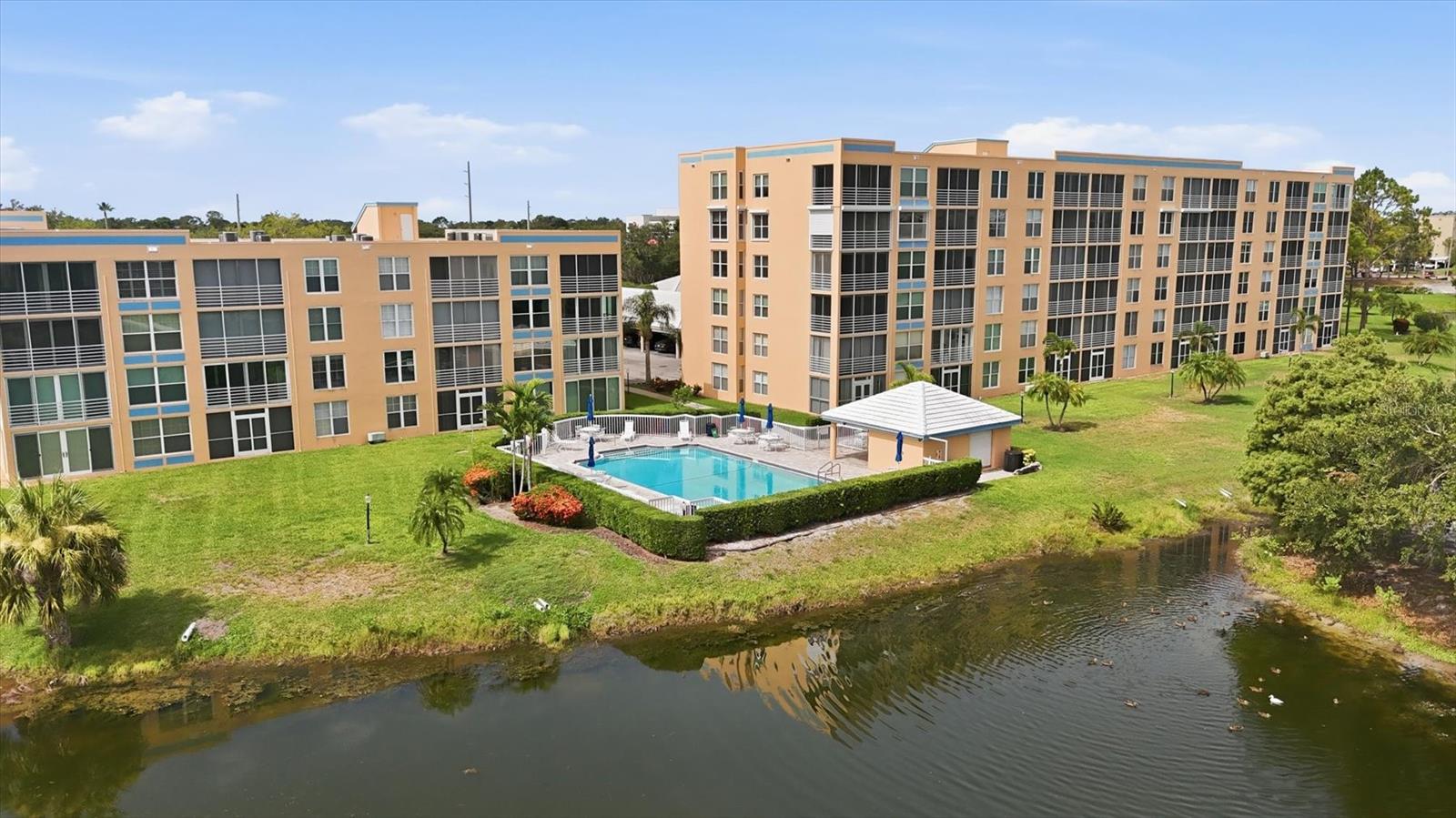 4550 PINEBROOK CIR #403 — photo 33