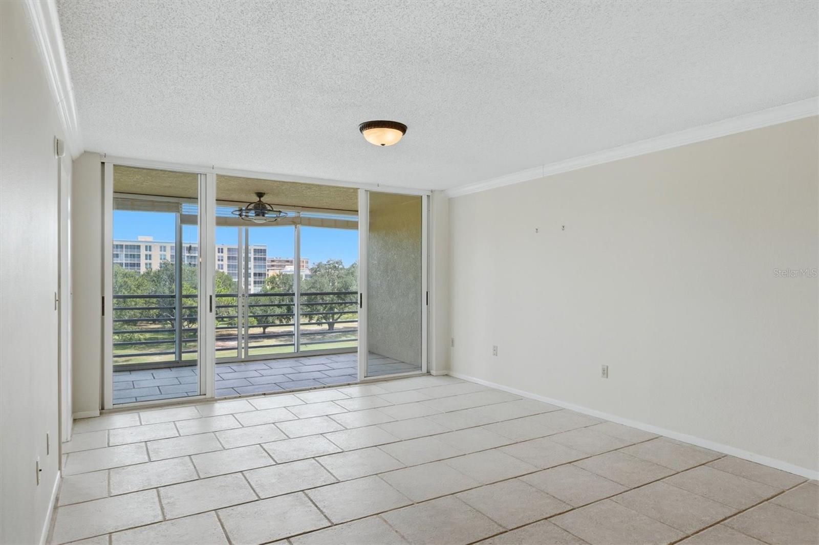 4550 PINEBROOK CIR #403 — photo 9