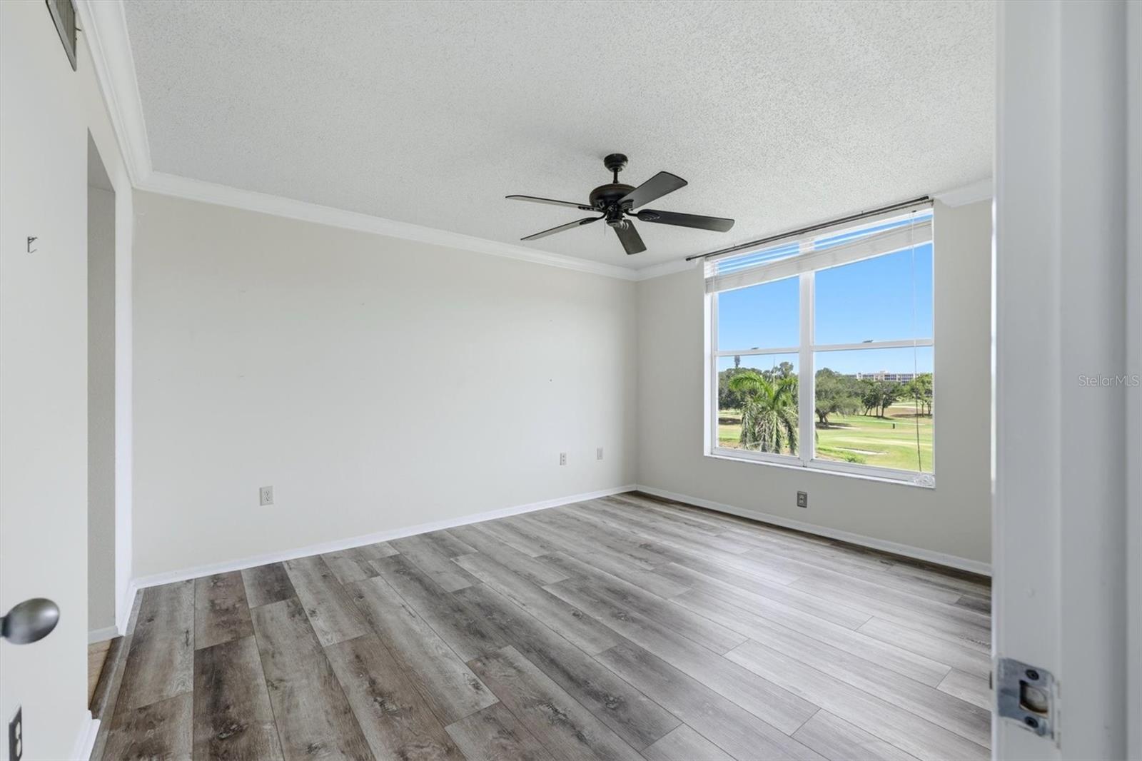 4550 PINEBROOK CIR #403 — photo 21