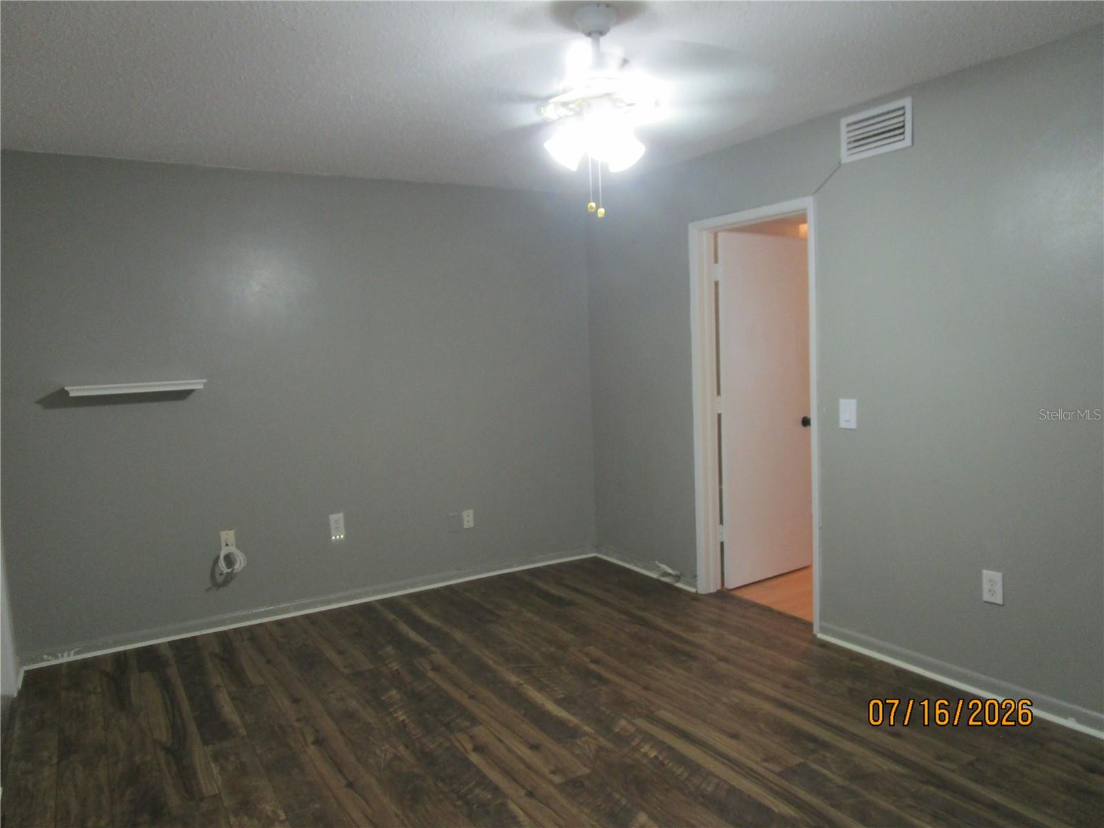 1900 59TH AVE N #210 — photo 6
