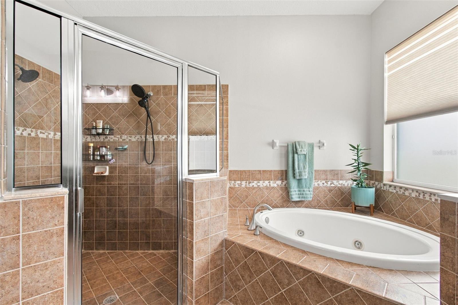 3335 STONEGATE FALLS DR — photo 29