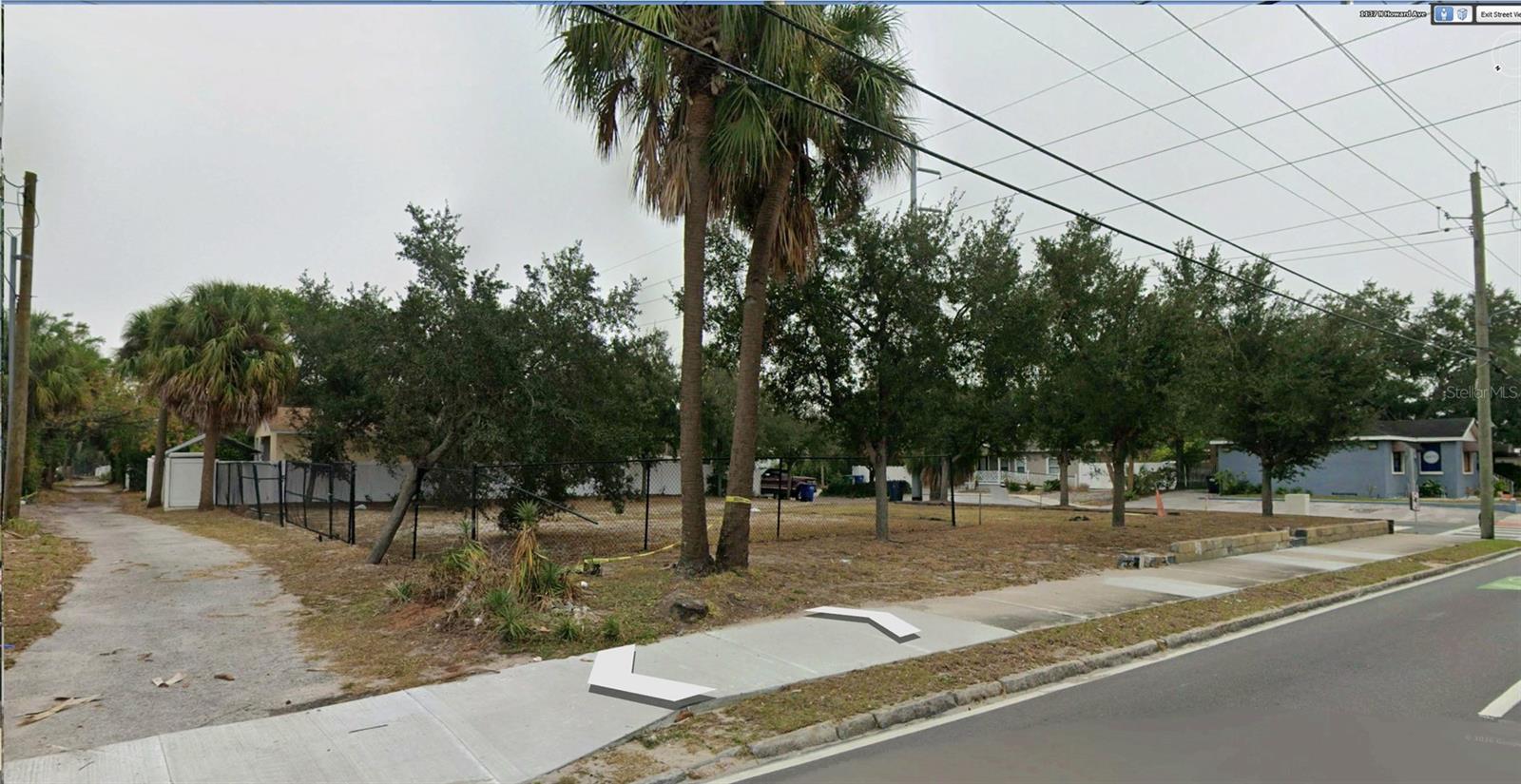 1101 N HOWARD AVE — photo 4