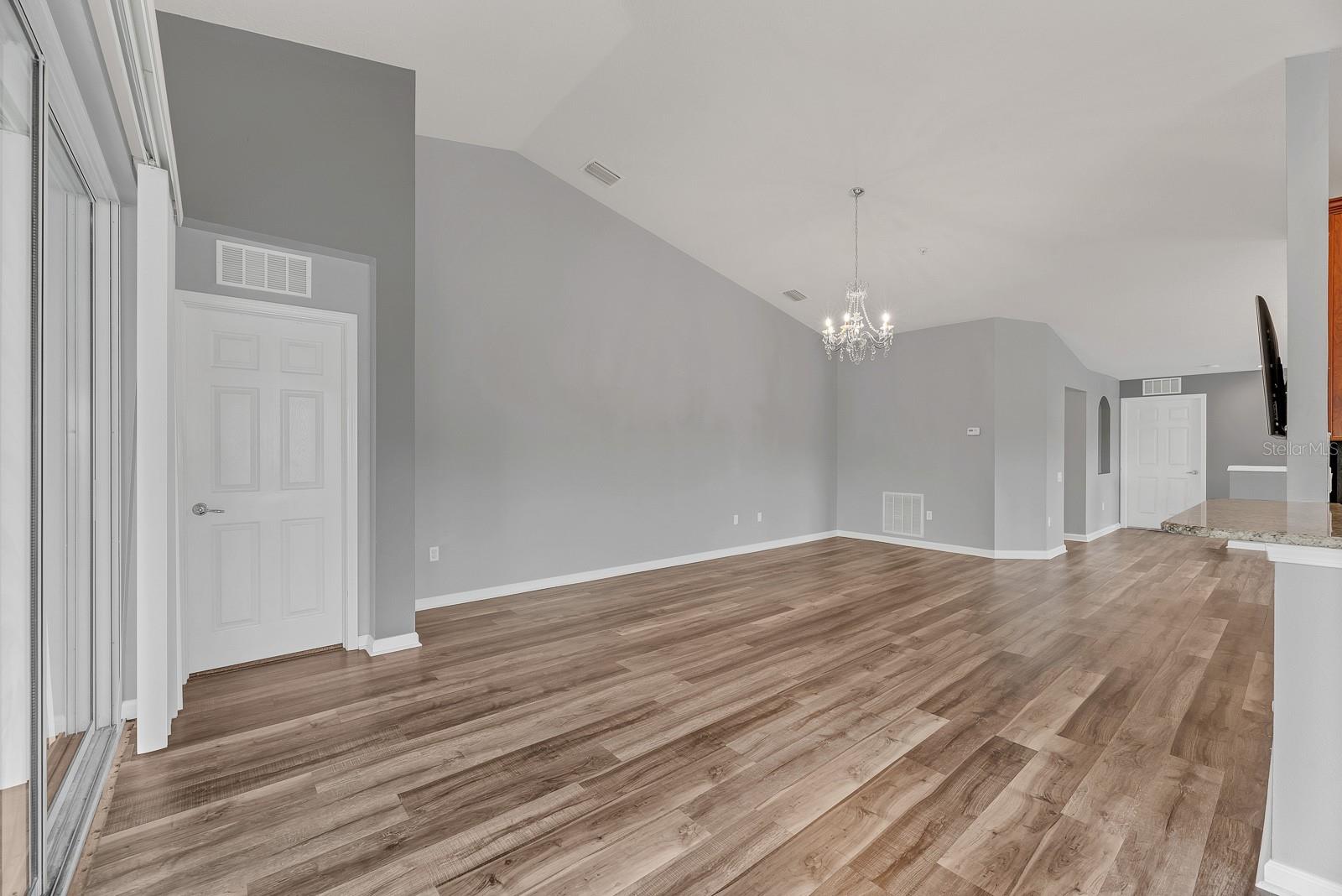 2223 KINGS PALACE DR #00 — photo 9