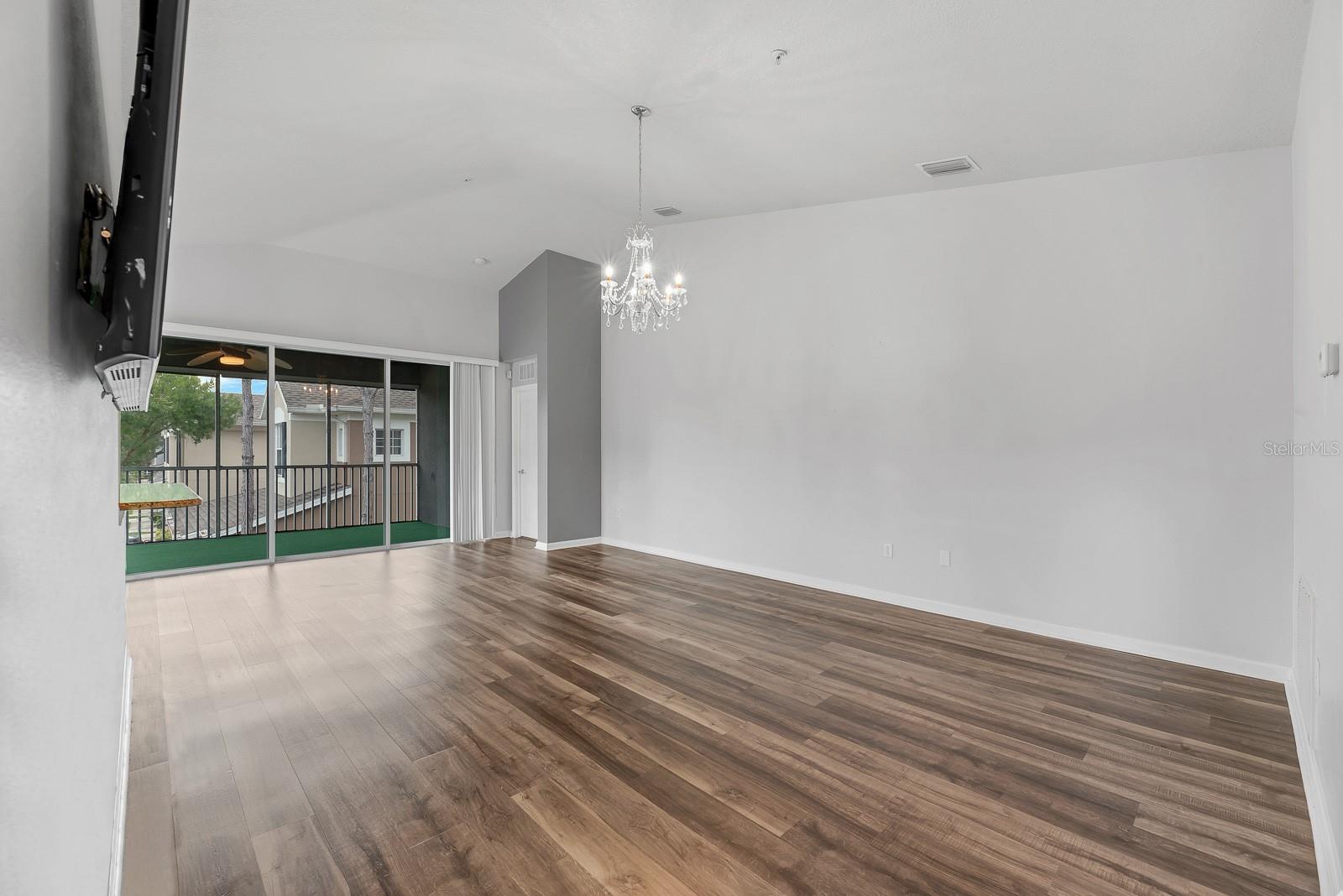 2223 KINGS PALACE DR #00 — photo 8