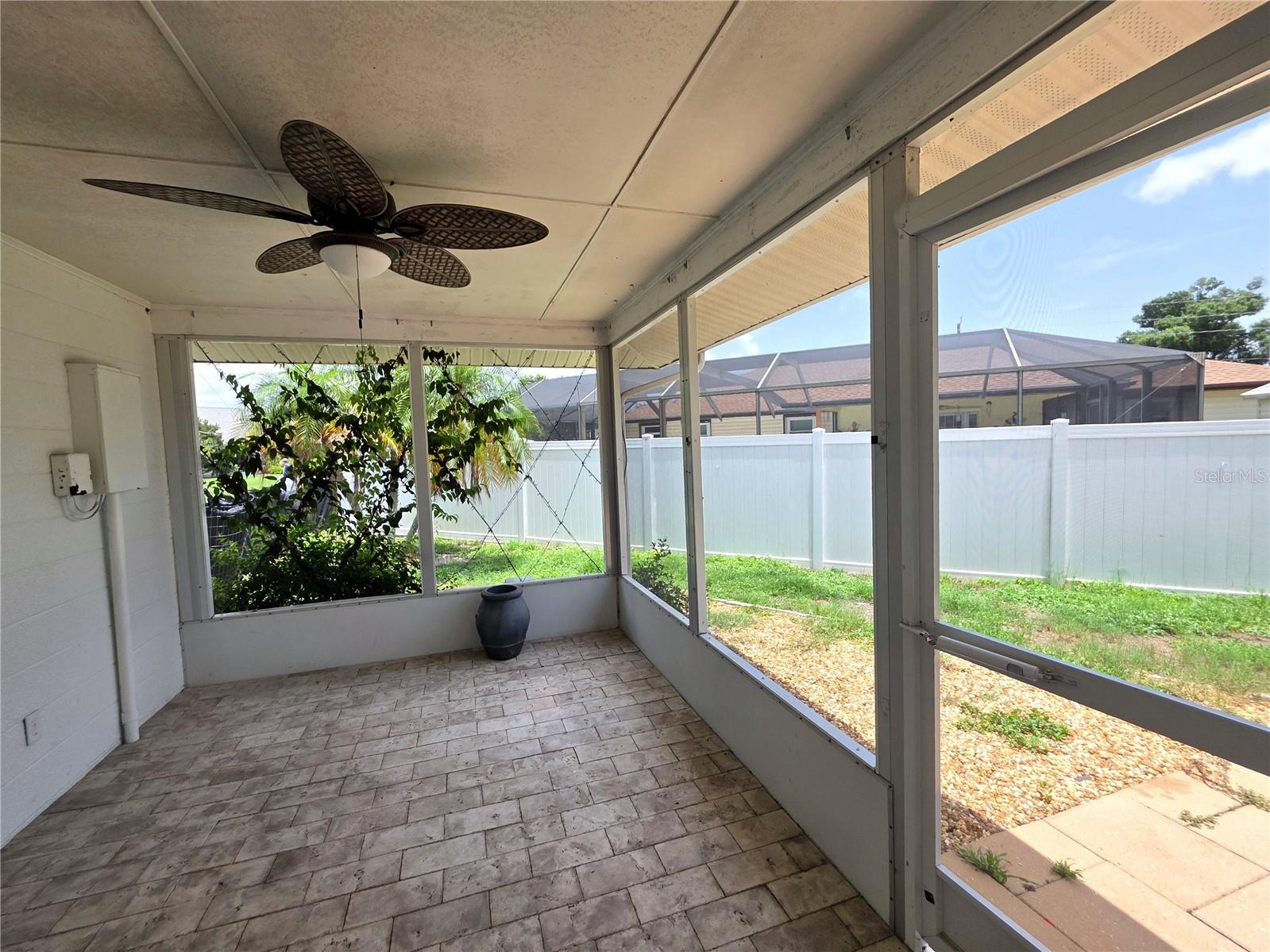 352 PINE TREE RD — photo 25