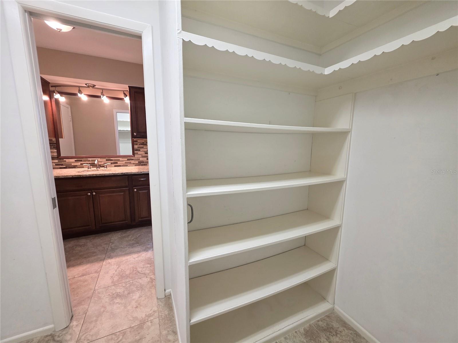 352 PINE TREE RD — photo 19