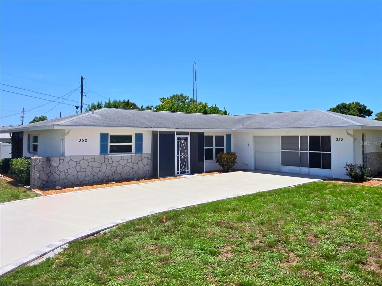 352 PINE TREE RD — photo 2