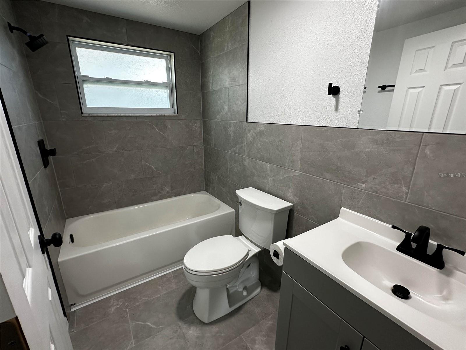 1104 E 140TH AVE #B — photo 11