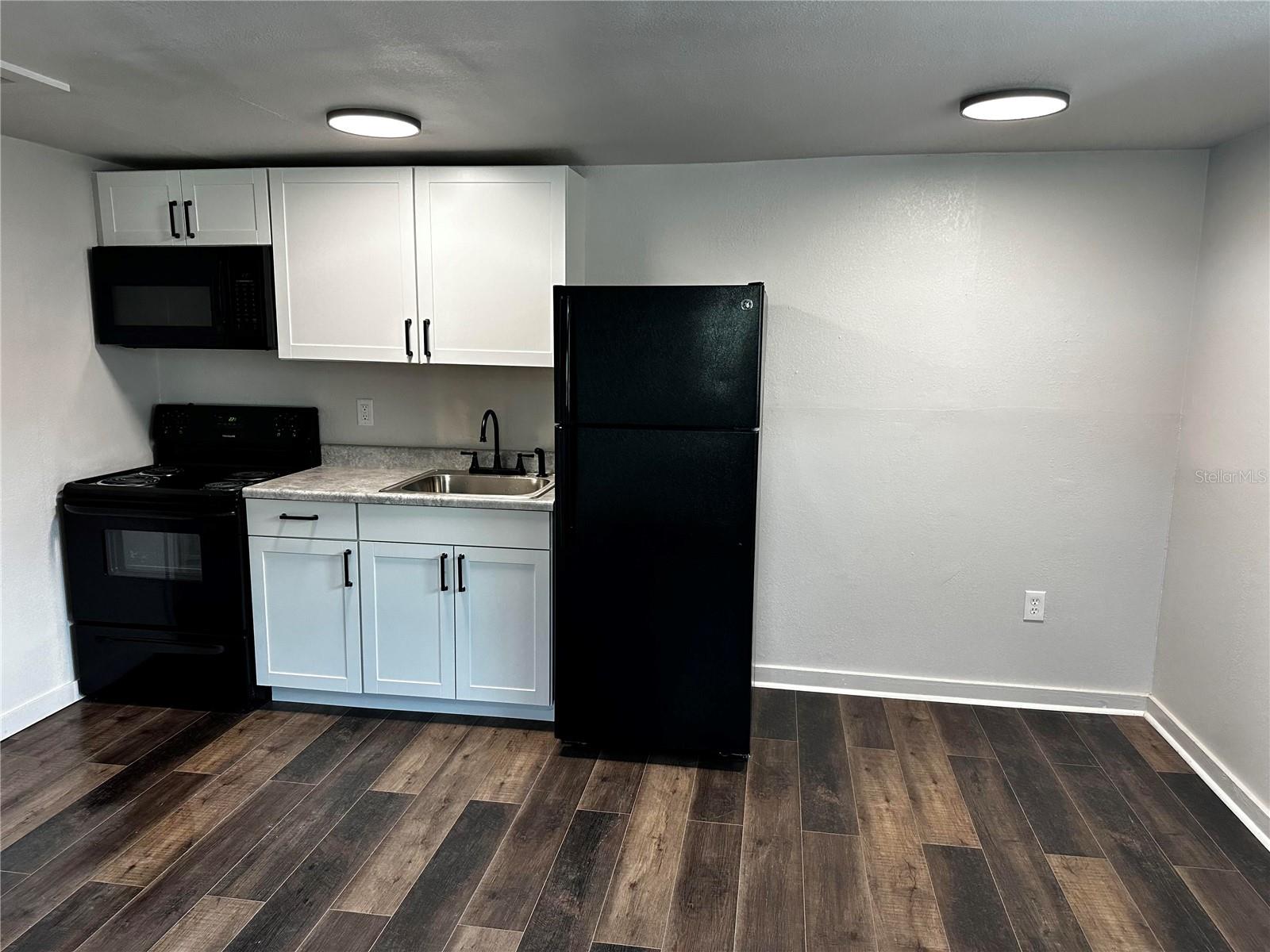 1104 E 140TH AVE #B — photo 12
