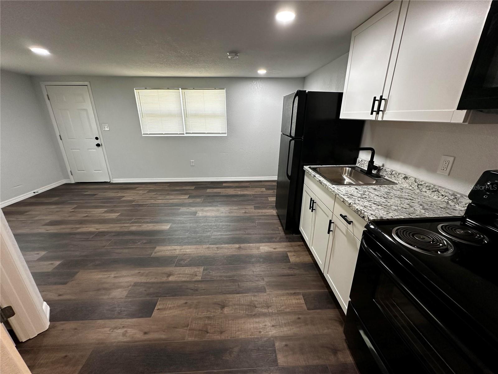 1104 E 140TH AVE #B — photo 13