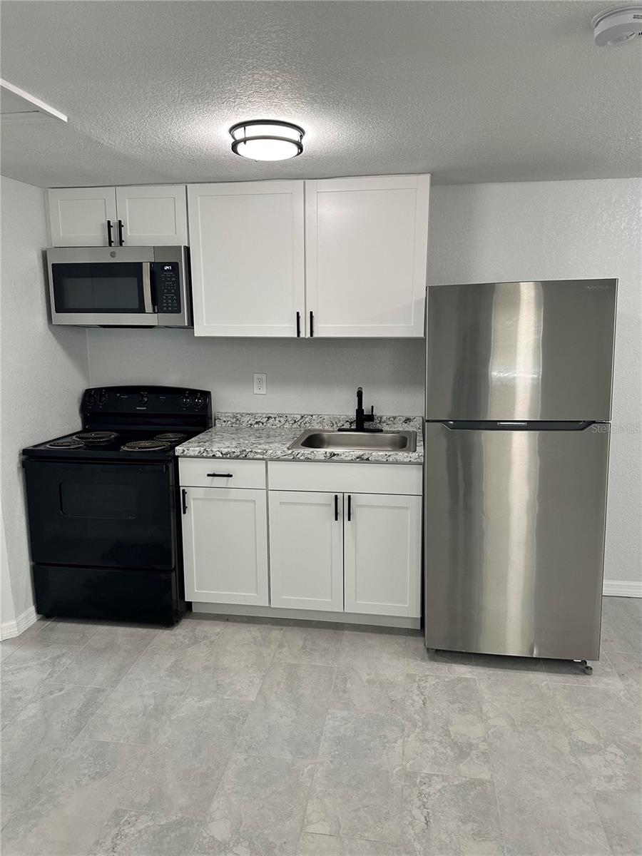 1104 E 140TH AVE #B — photo 21