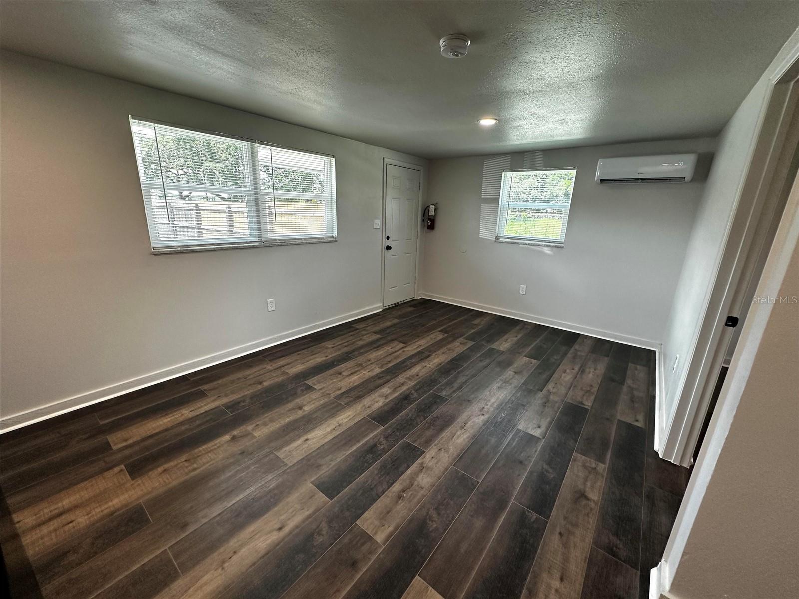 1104 E 140TH AVE #B — photo 14
