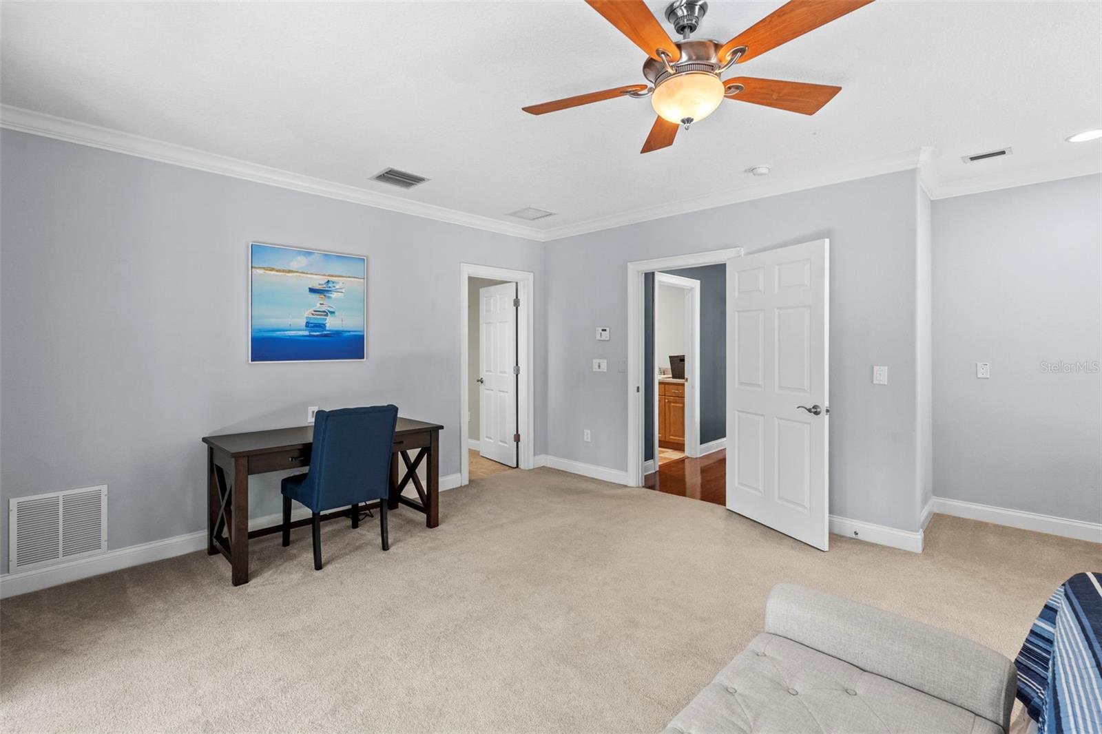 3317 W LEONA ST — photo 35