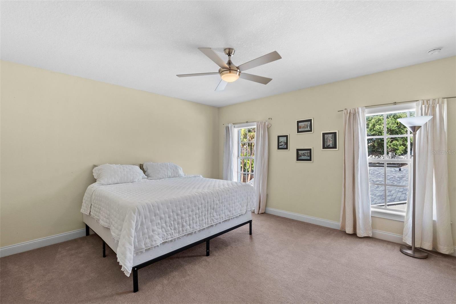 3317 W LEONA ST — photo 54