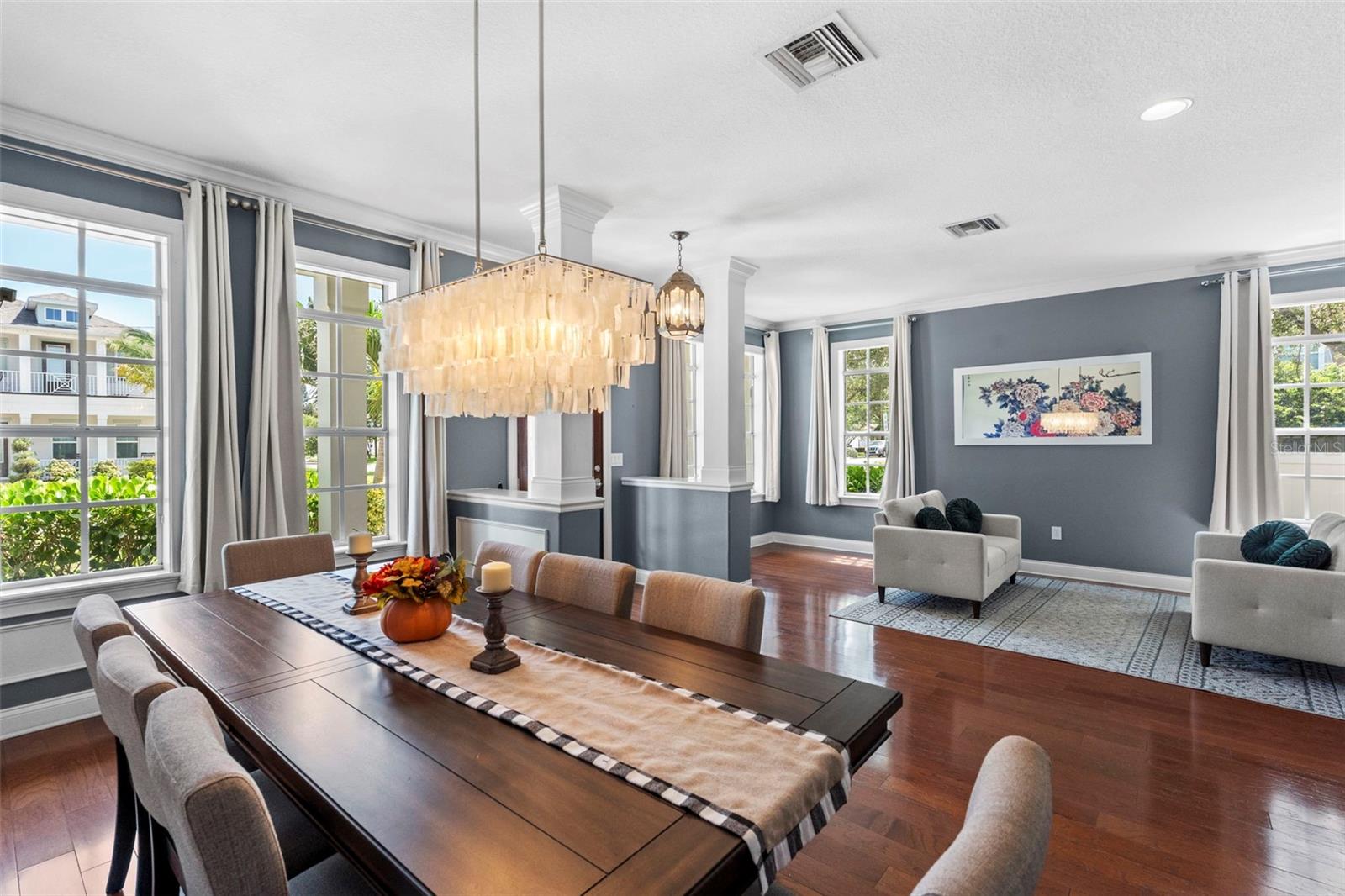 3317 W LEONA ST — photo 8