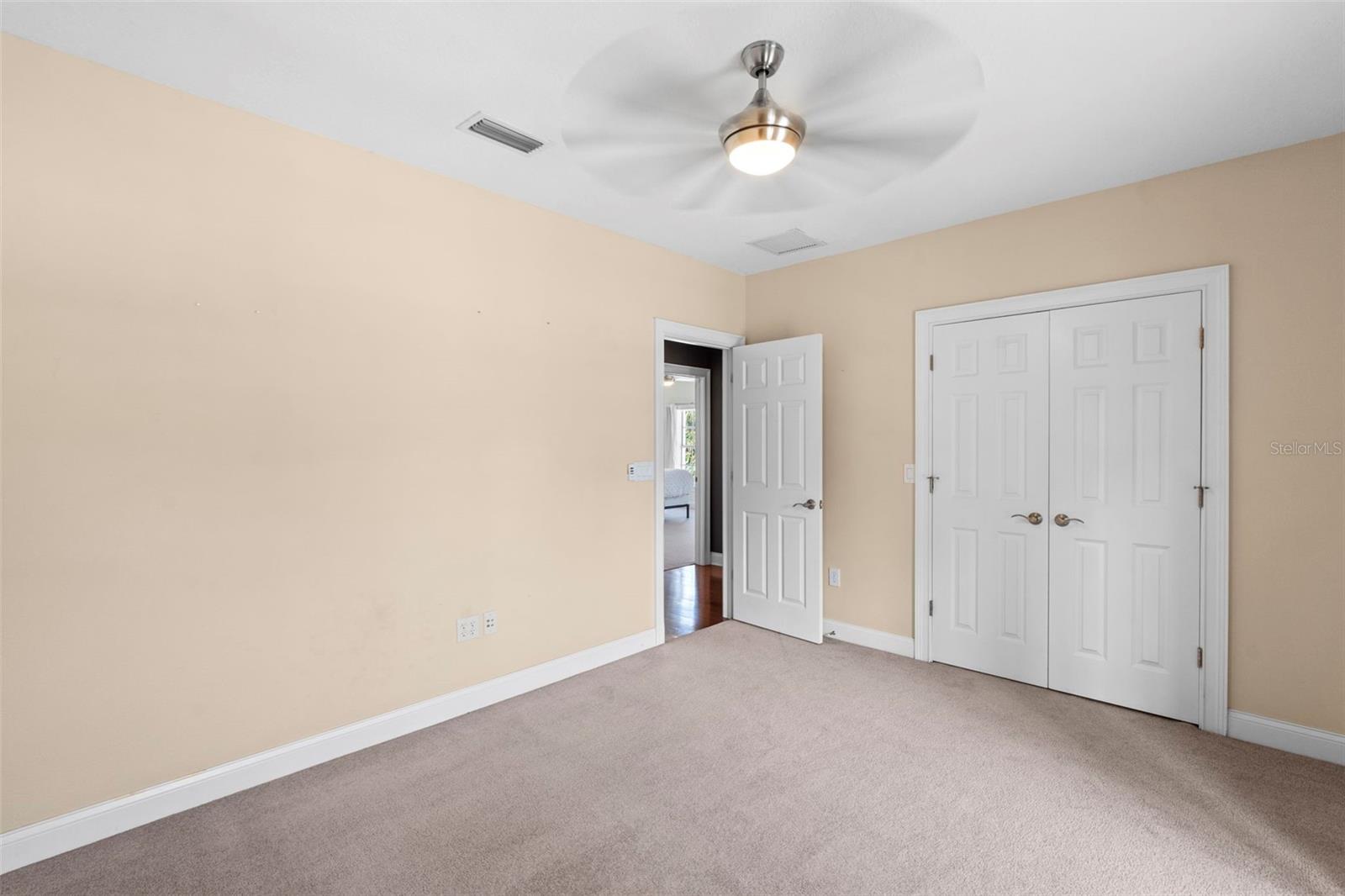 3317 W LEONA ST — photo 50