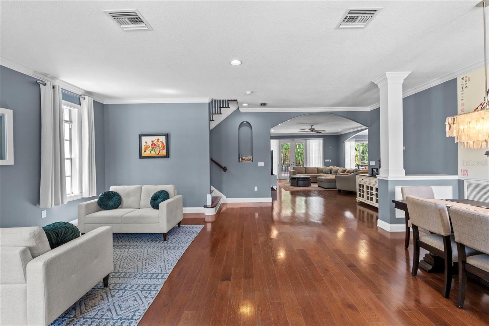 3317 W LEONA ST — photo 6