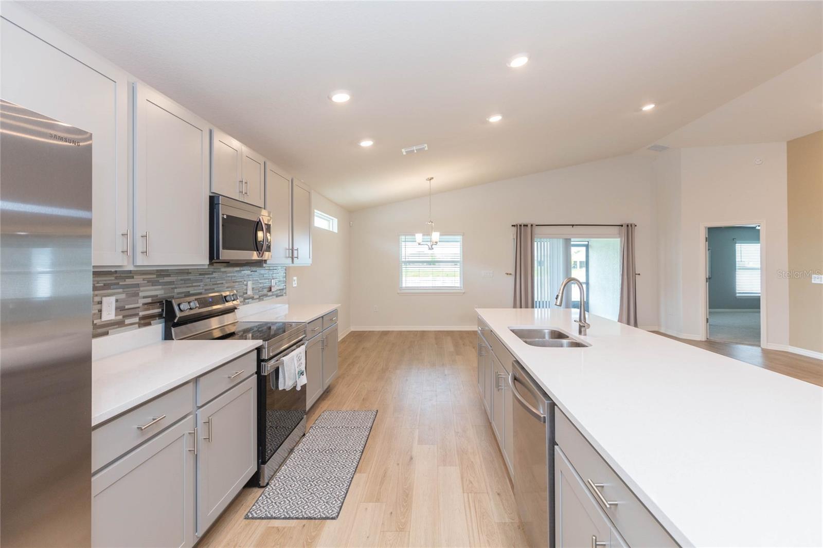 35171 CRESCENT CREEK DR — photo 14