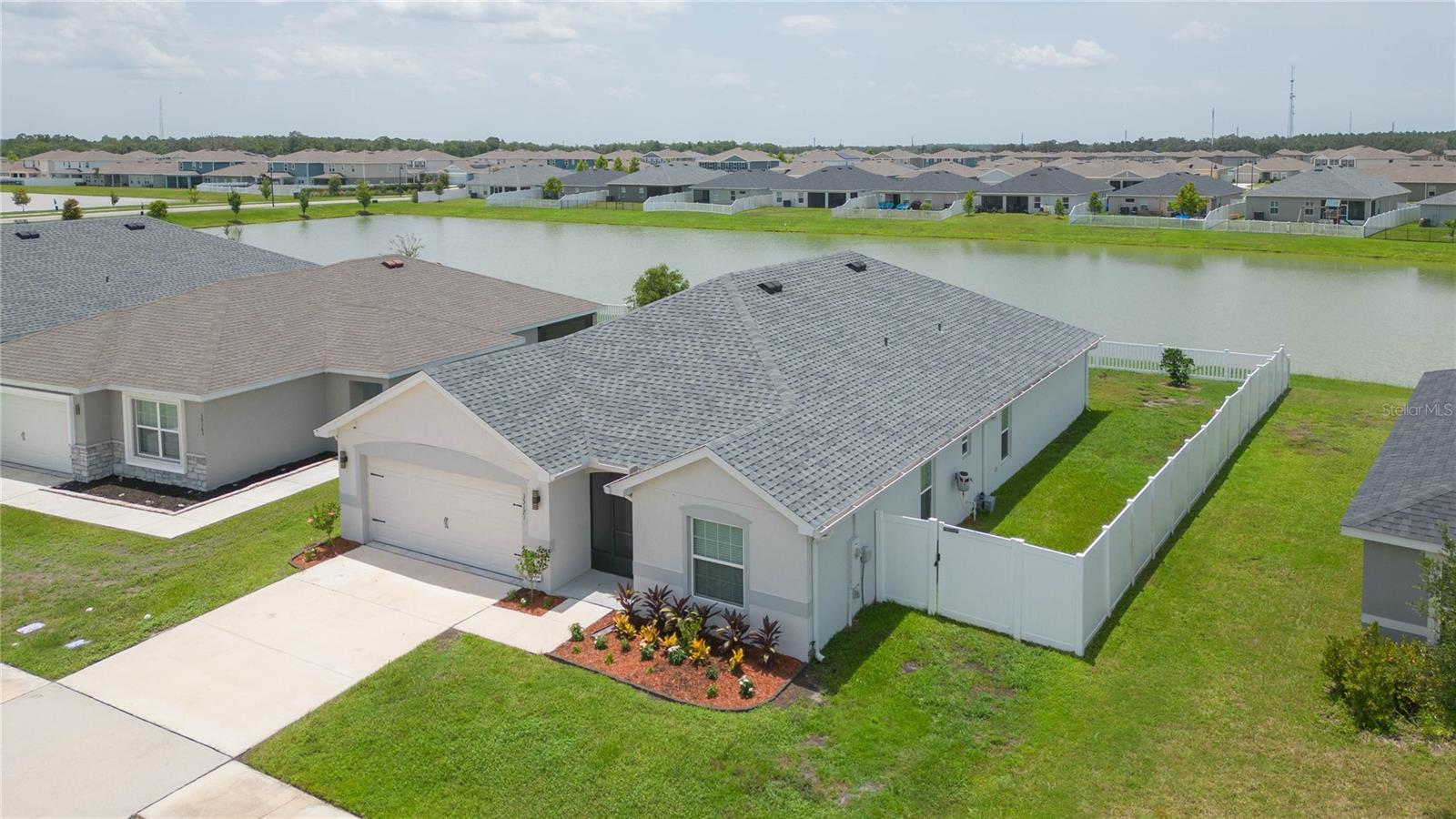 35171 CRESCENT CREEK DR — photo 43