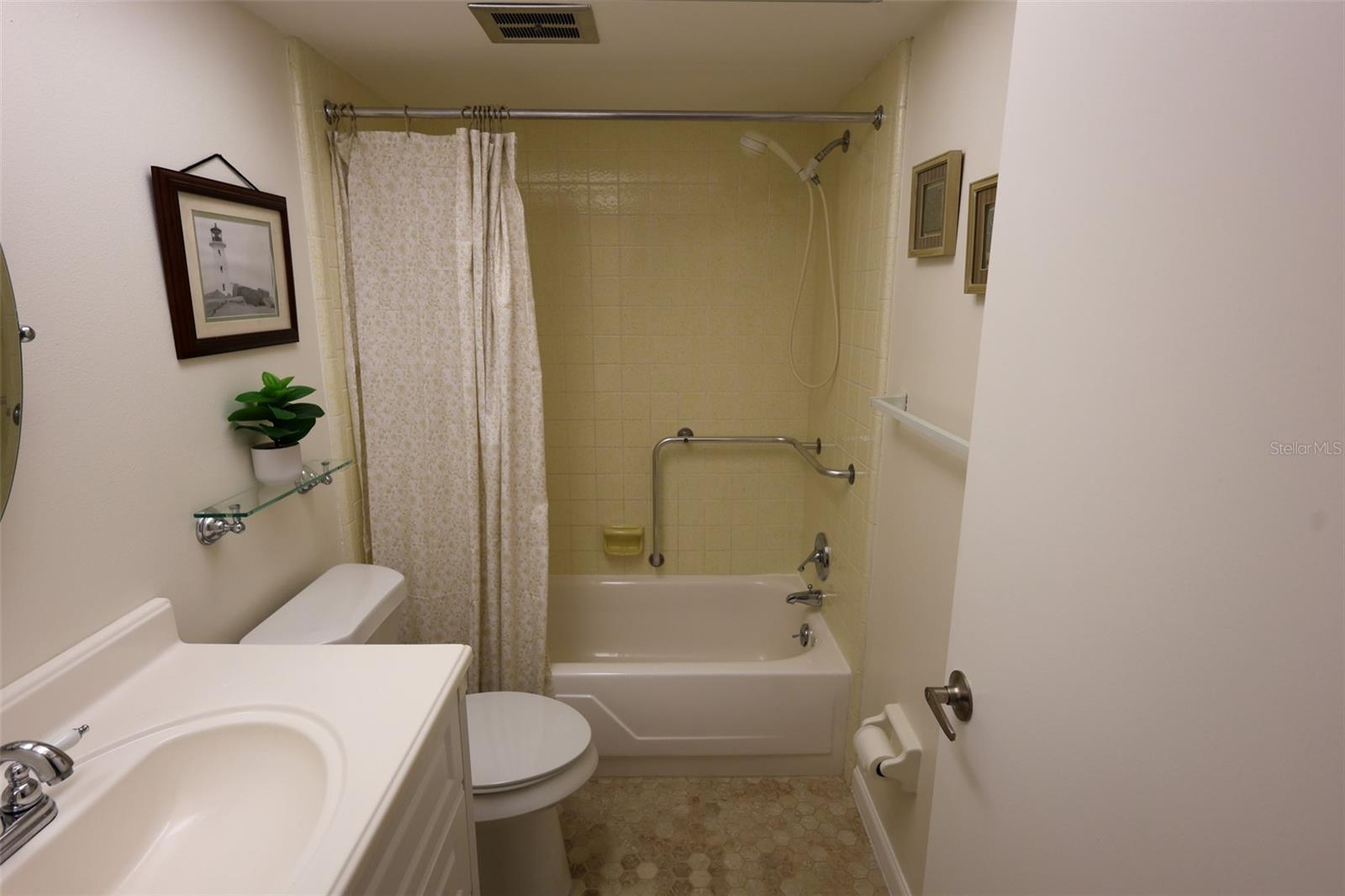 1235 S HIGHLAND AVE #4-306 — photo 14