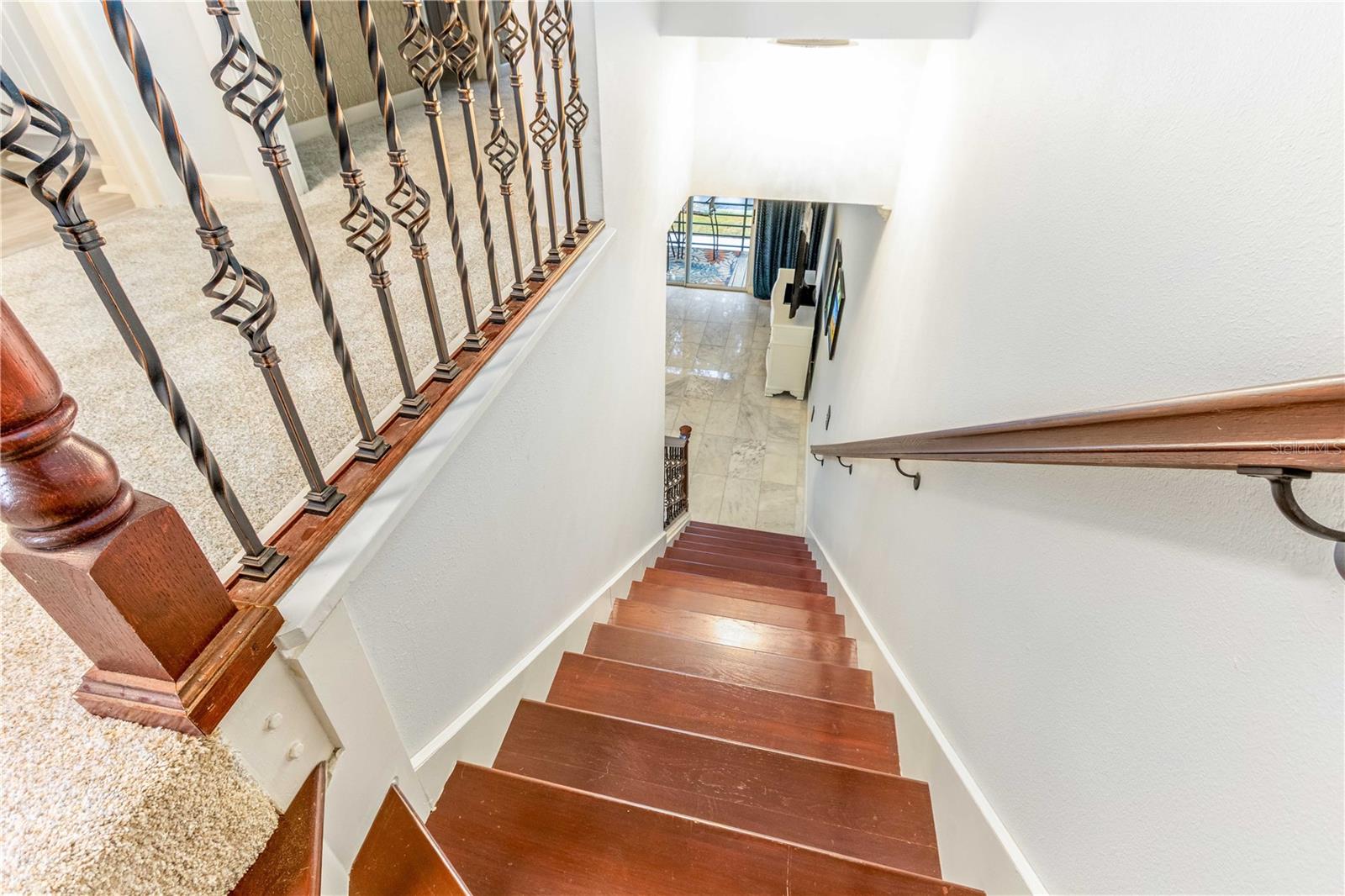 320 ISLAND WAY #605 — photo 20