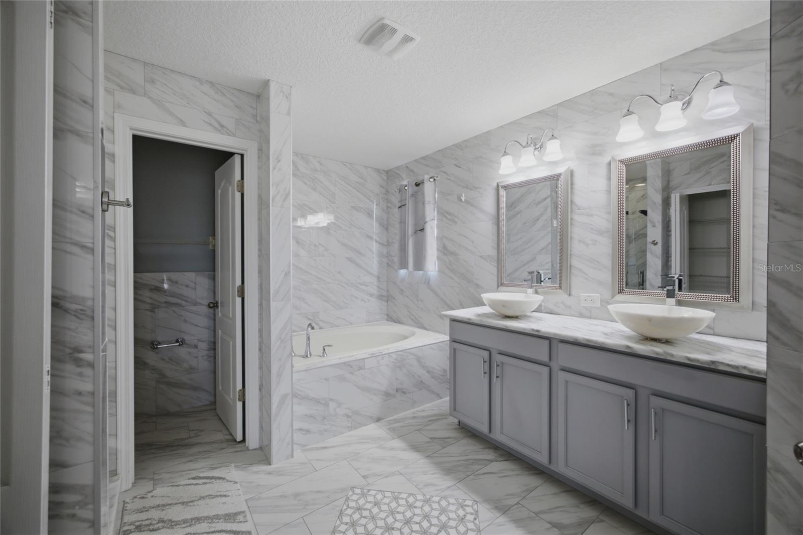 12407 GILMERTON MIST LN — photo 22