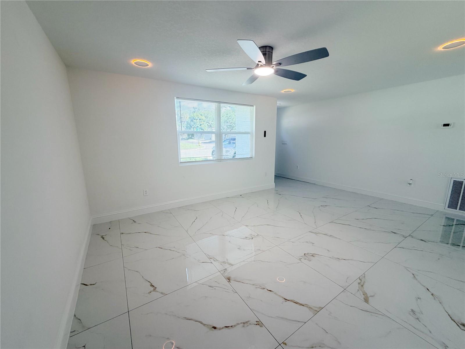 6400 MONTANA AVE — photo 5