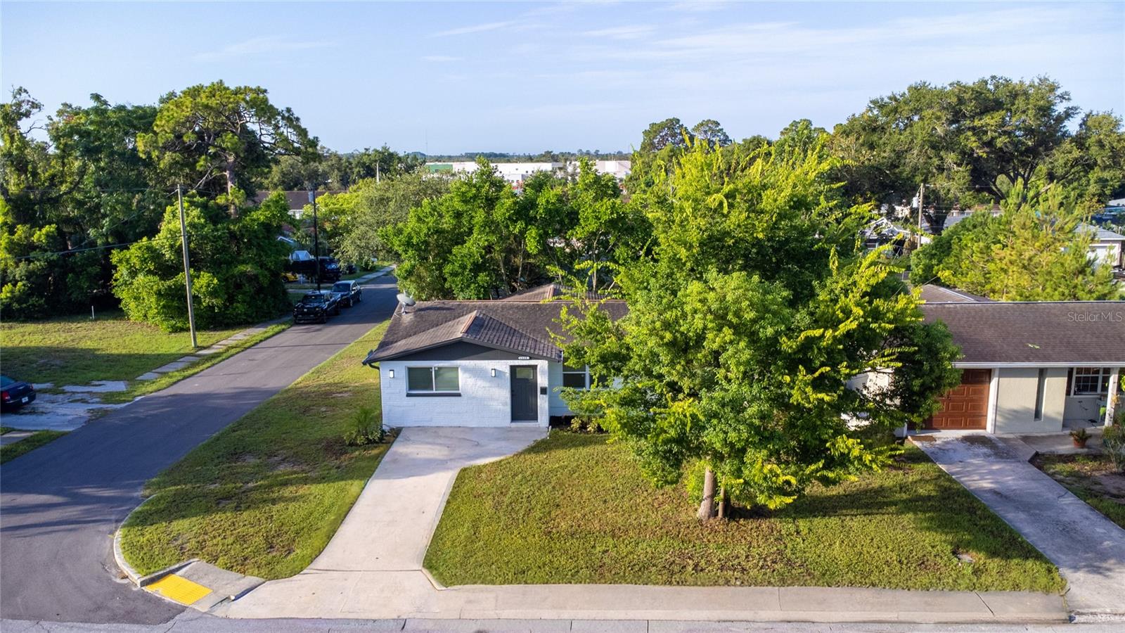 6400 MONTANA AVE — photo 30