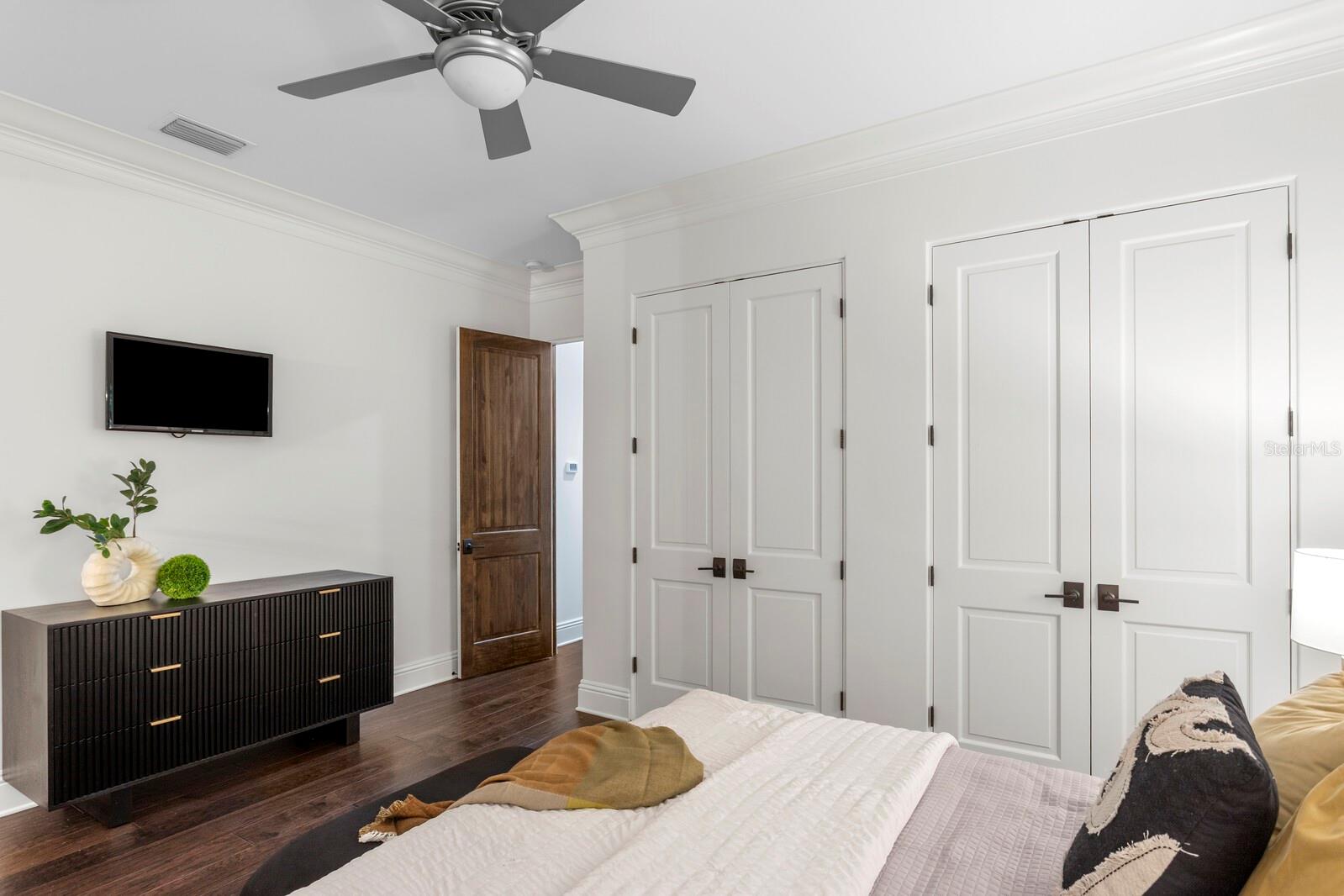 3006 S EMERSON ST — photo 46