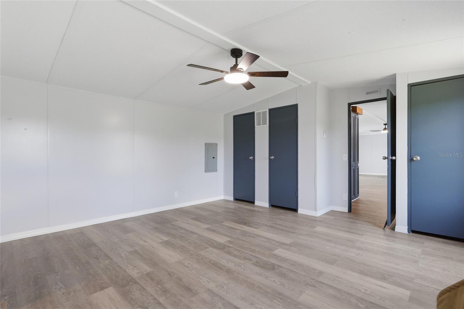 7930 FROGGY LN — photo 11