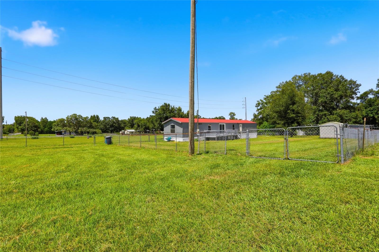 7930 FROGGY LN — photo 23