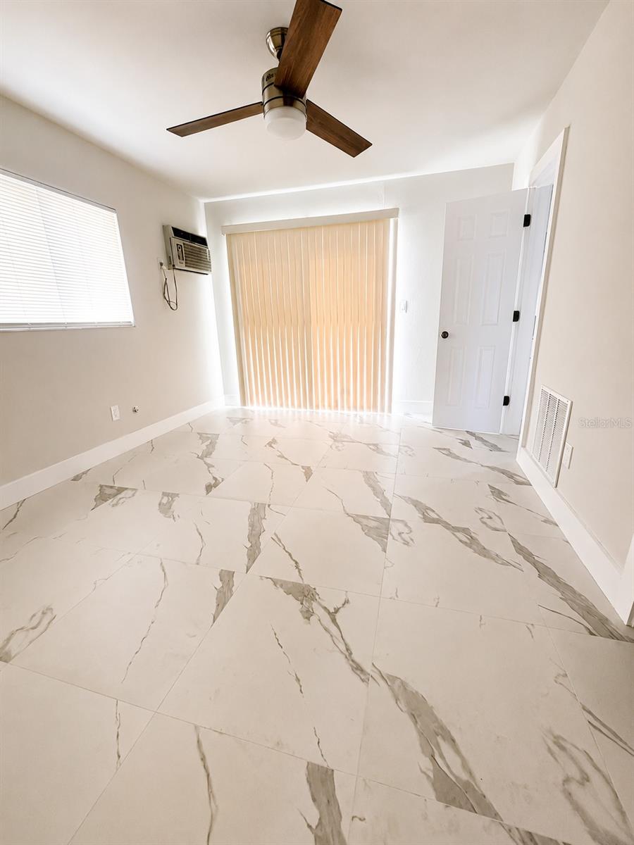 295 110TH AVE #1 — photo 7
