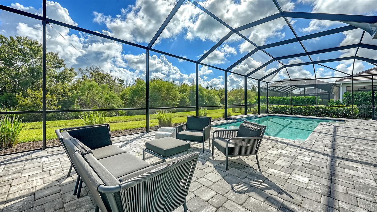 2566 PARADISE PLUM DR — photo 32