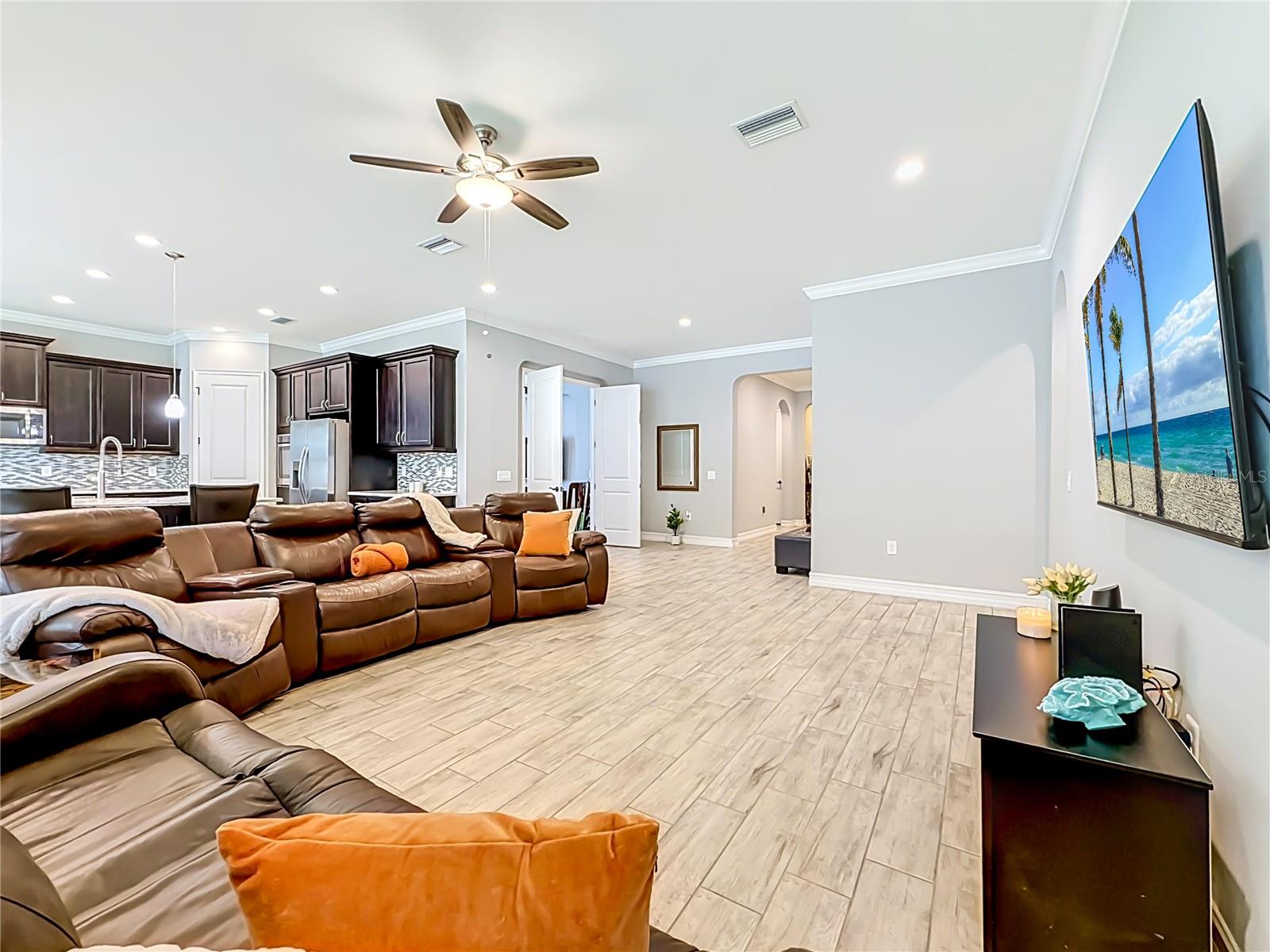 3504 LANDS END WAY — photo 31