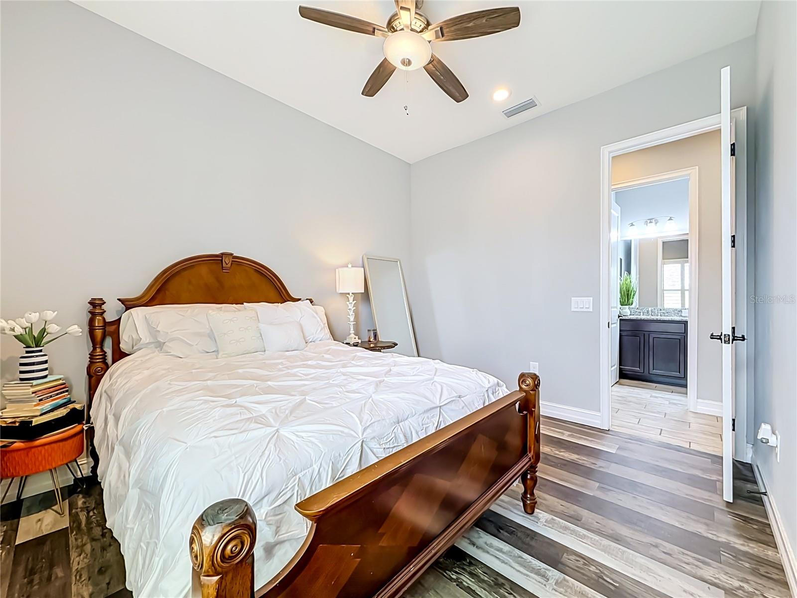 3504 LANDS END WAY — photo 45