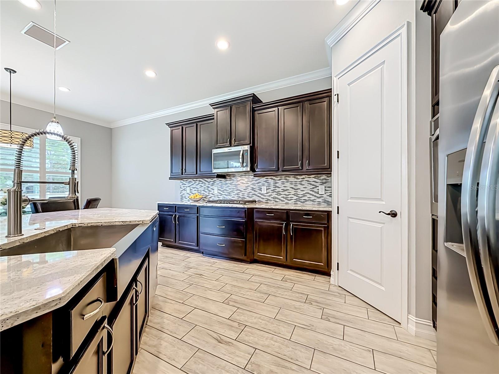 3504 LANDS END WAY — photo 24