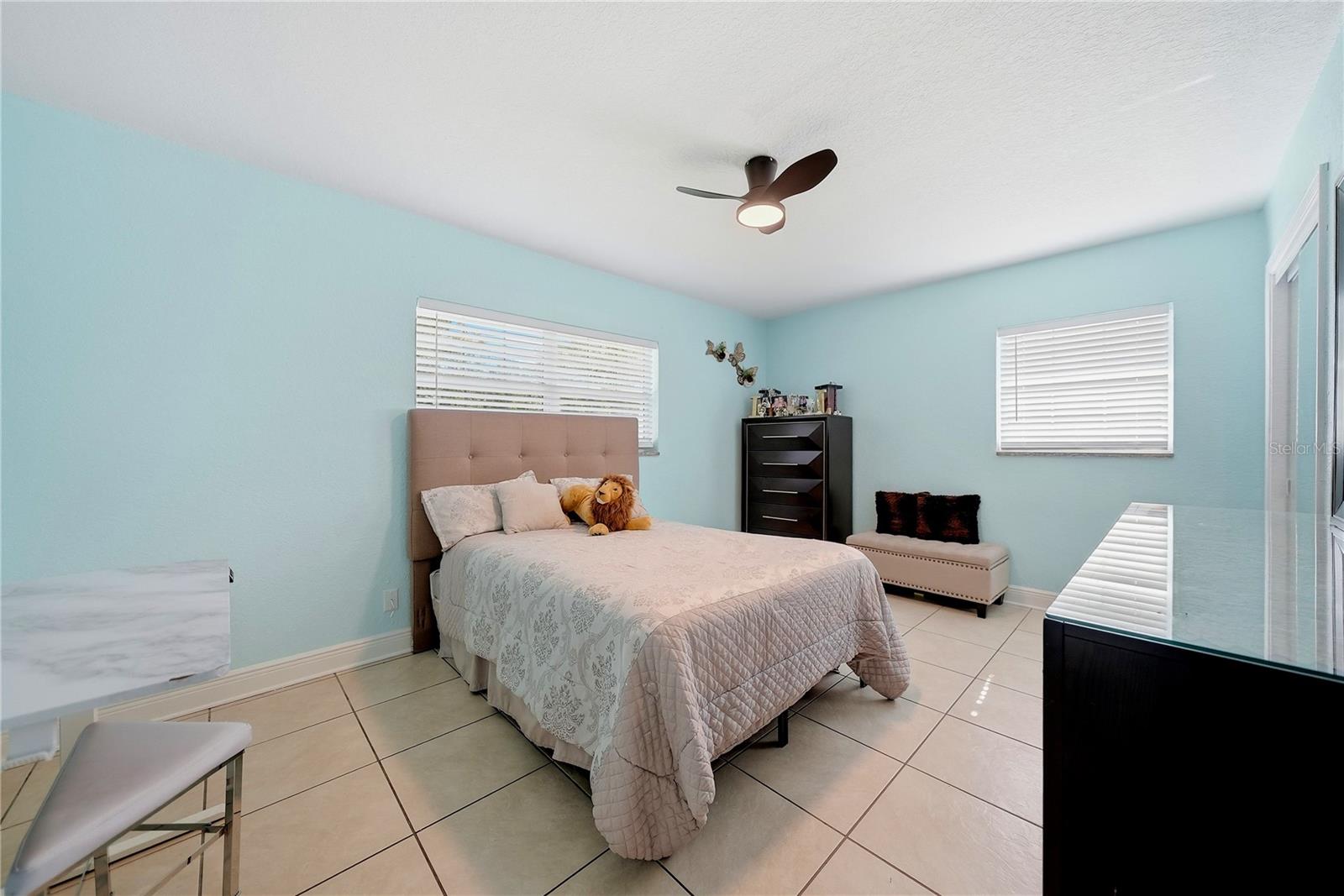 3006 W SAINT CONRAD ST — photo 24